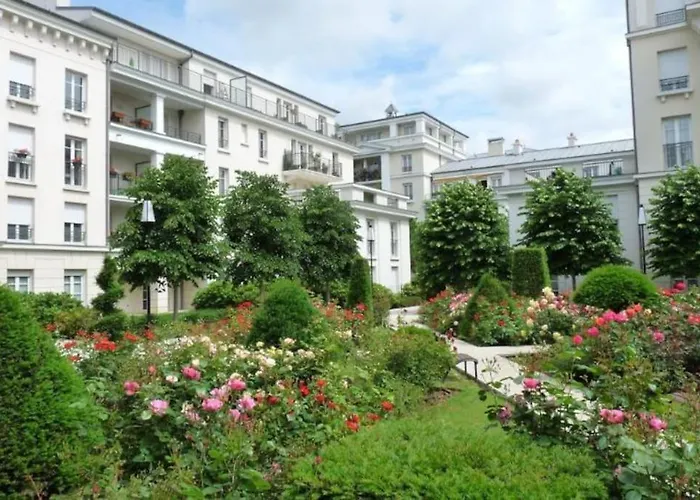 Le Royal Condo, 13 P, Wifi & Parking A Disneyland